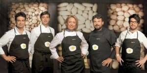 Foto de familia de los cinco cocineros que acercarán a los espectadores de Canal Cocina al mundo de las legumbres