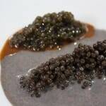 Crema de caviar con caviar de avellana