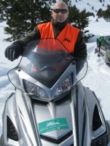 Pilotando una moto de nieve