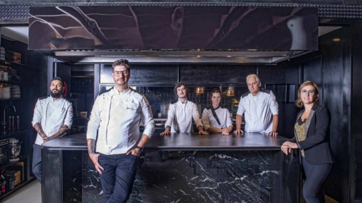 Aitor Esnal, el chef que nos cocina el mundo "sin ataduras" en la capital de La Rioja