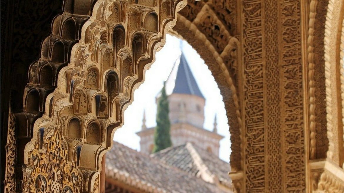 Descubre la cuarta ciudad de España más visitada y sus famosas tapas
