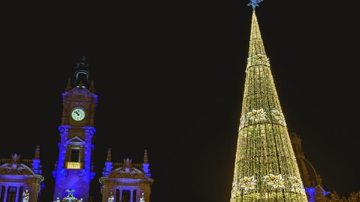Navidad en Valencia: tradiciones, magia y platos navideños